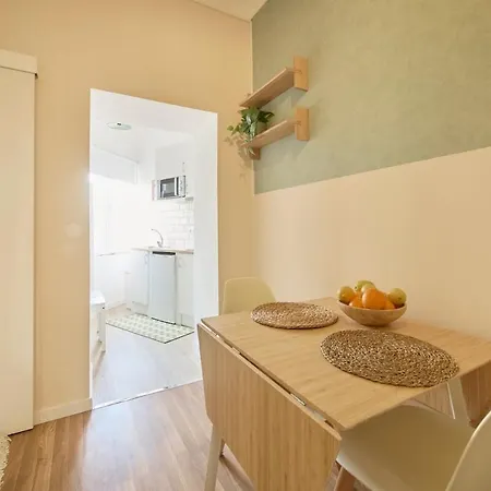 Modern In Alameda 리스본