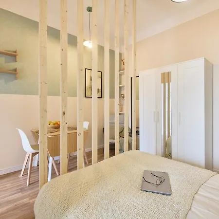 Apartment Modern In Alameda